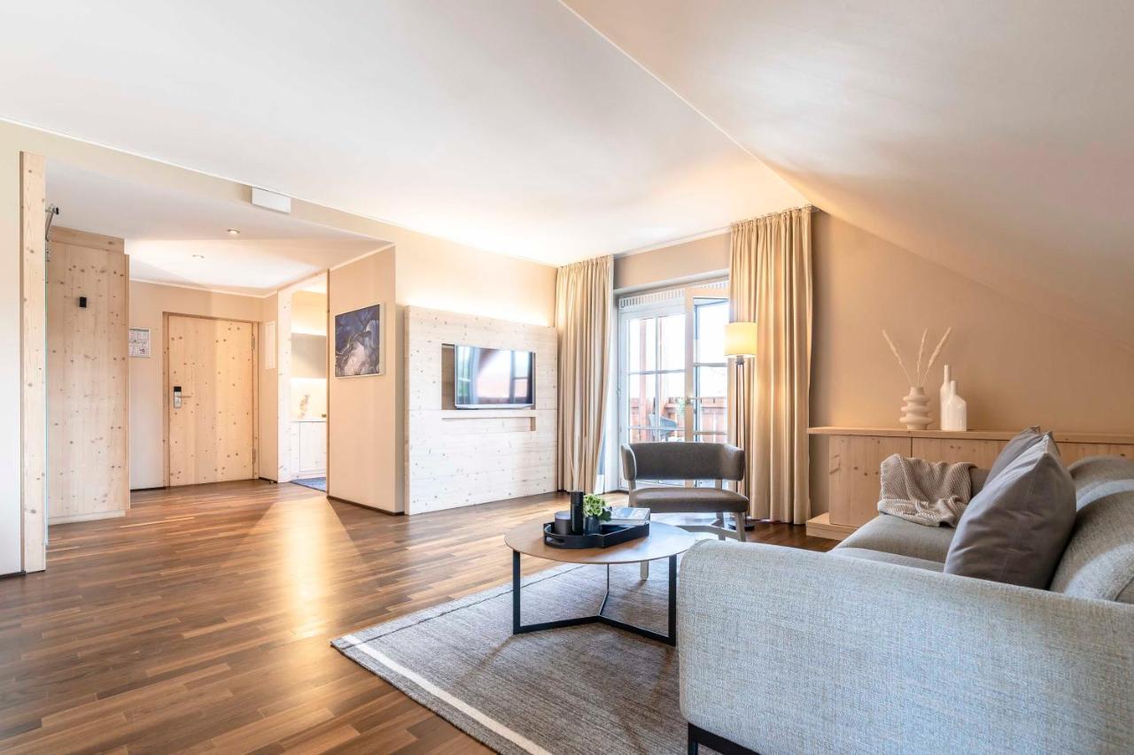 Feldmochinger Hof Hotel Мюнхен Екстериор снимка