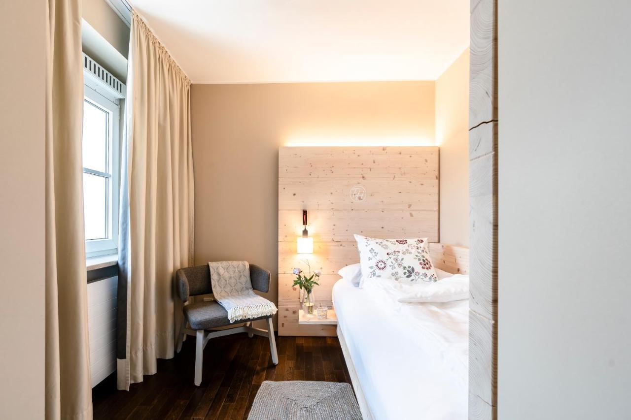 Feldmochinger Hof Hotel Мюнхен Екстериор снимка