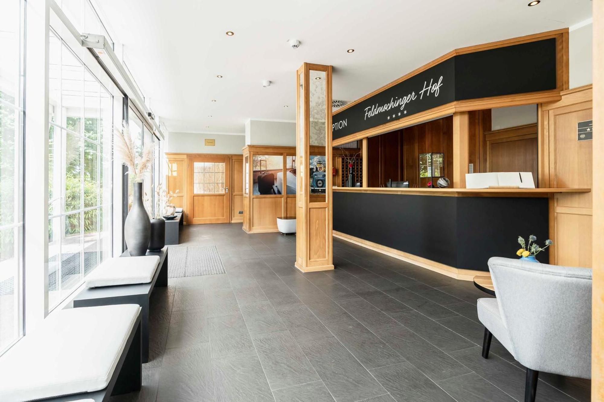 Feldmochinger Hof Hotel Мюнхен Екстериор снимка