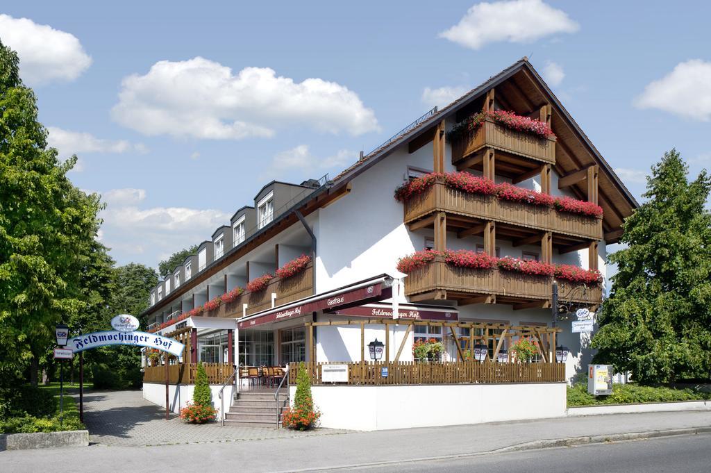 Feldmochinger Hof Hotel Мюнхен Екстериор снимка